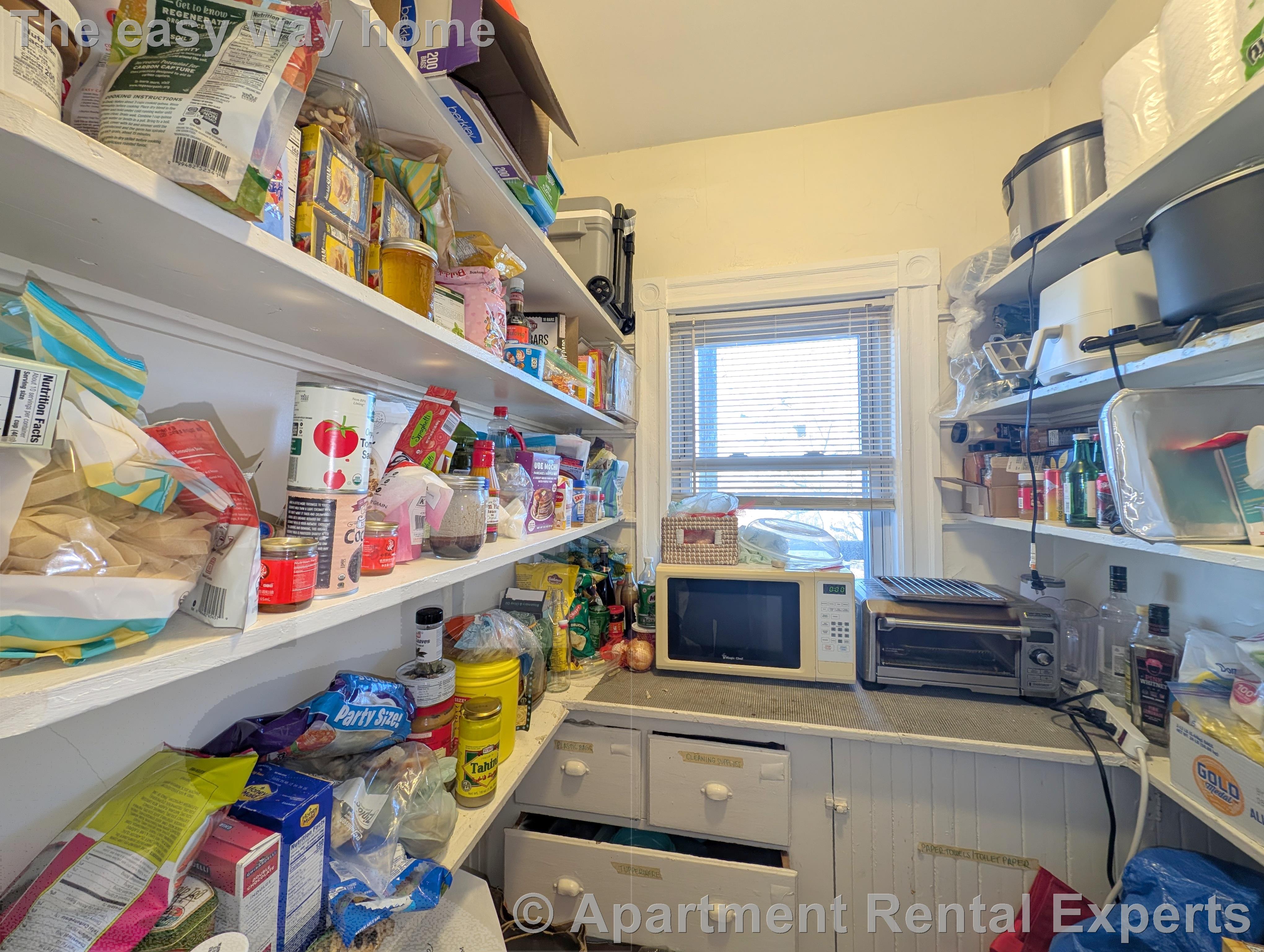 300 Boston Ave, Tufts