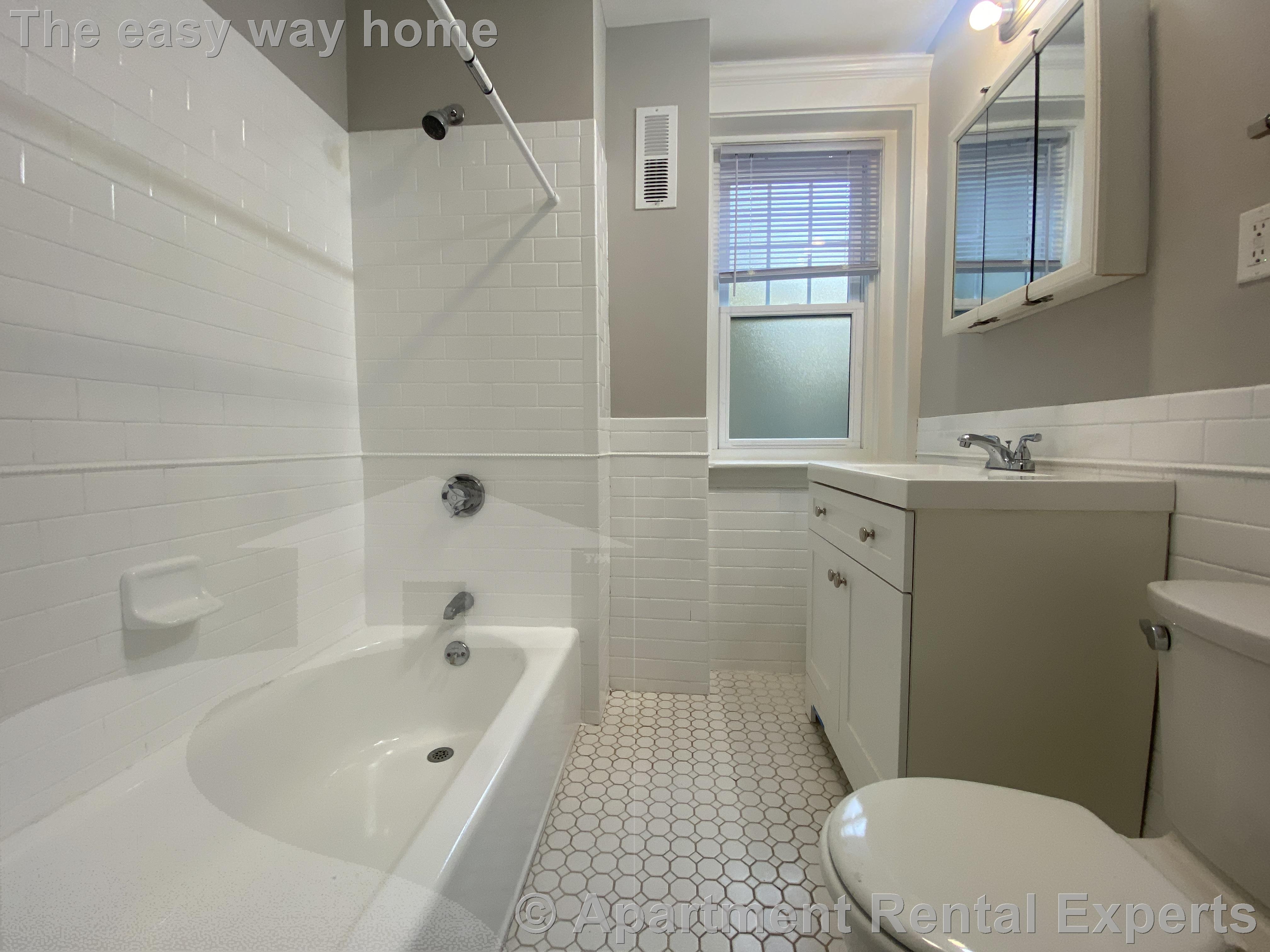 1558 Massachusetts Ave, Harvard Square