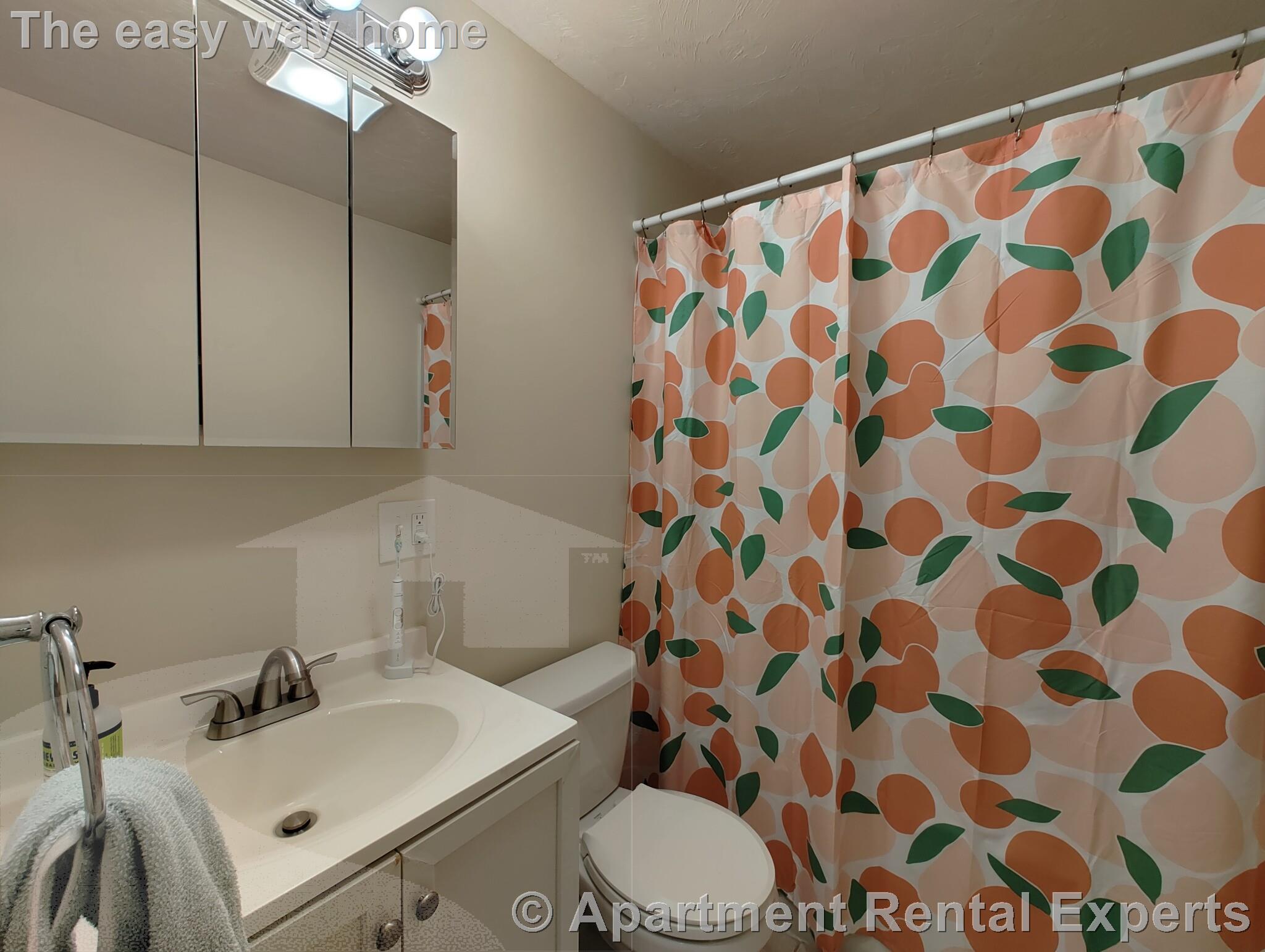 1056 Cambridge St, East Cambridge