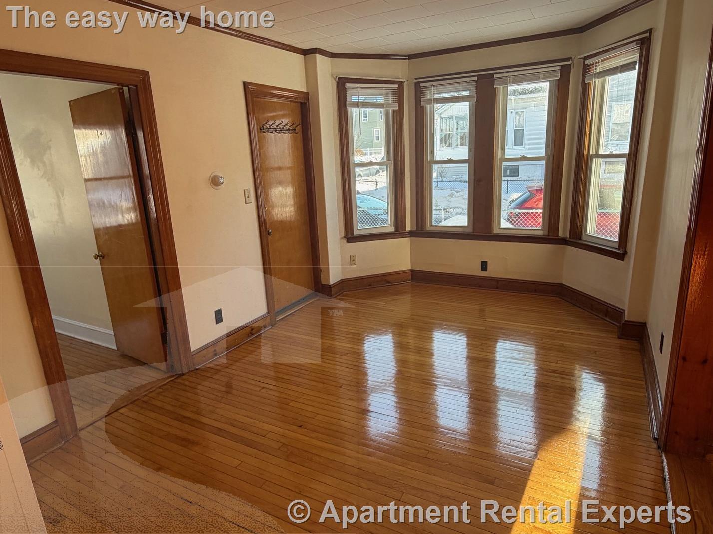 23 Ashland St, Malden Center