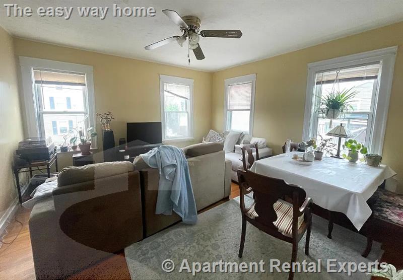 123 Winthrop St, Tufts