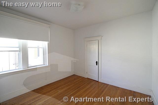 72 Kirkland St, Harvard Square