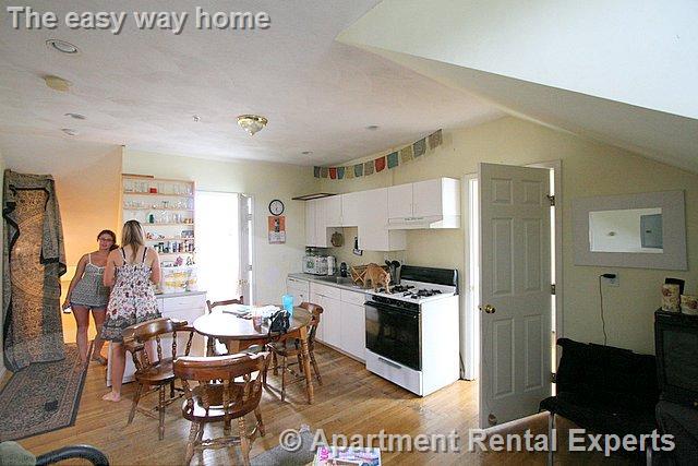 647 Cambridge St, East Cambridge