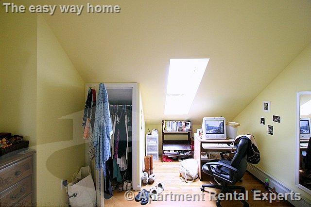 647 Cambridge St, East Cambridge