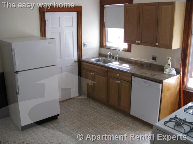 57 Bromfield Rd, Tufts