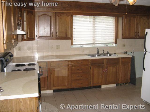 15 Liberty Ave, Magoun Square