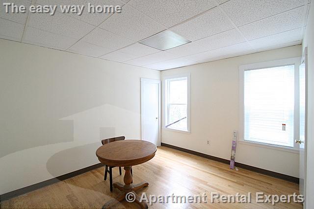 49 Porter Rd, Porter Square