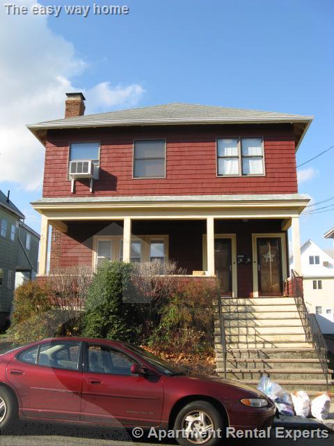 19 Quincy St, Tufts