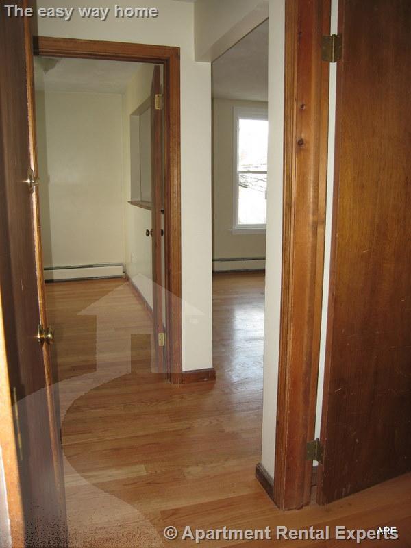 9 Banks St, Harvard Square