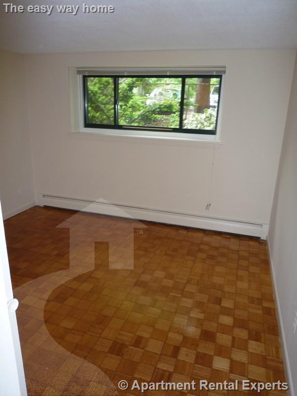 375 Harvard St, Harvard Square