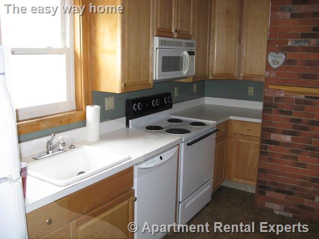 24 Burget Ave, Tufts