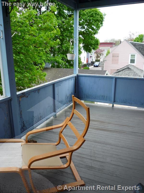 56 Pearl St, Central Square