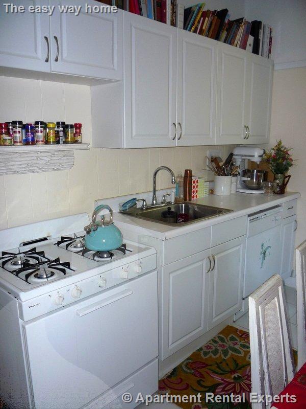 81 College Ave, Davis Square