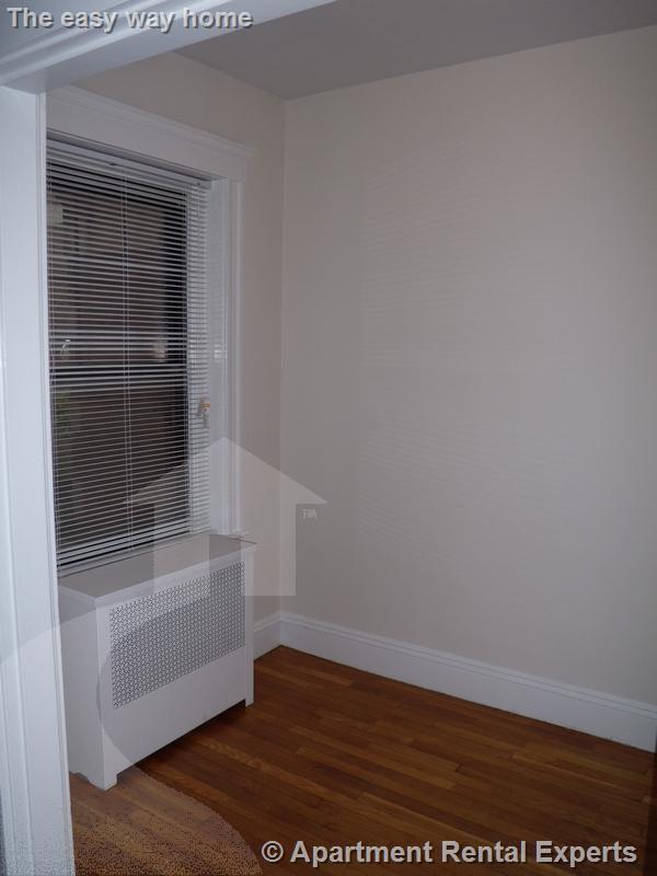 1558 Massachusetts Ave, Harvard Square