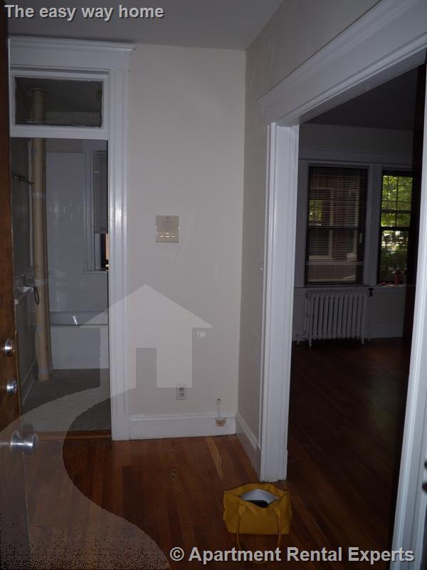 1558 Massachusetts Ave, Harvard Square