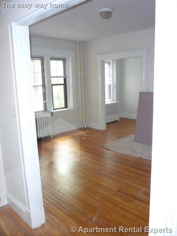 1558 Massachusetts Ave, Harvard Square