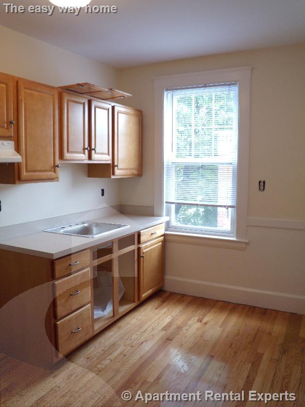 156-158 Summer St, Spring Hill