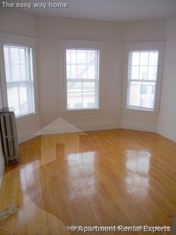 65 Langdon St, Harvard Square