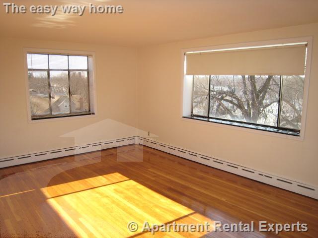 276 Massachusetts Ave, East Arlington