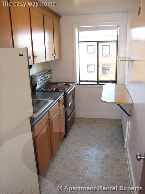 276 Massachusetts Ave, East Arlington