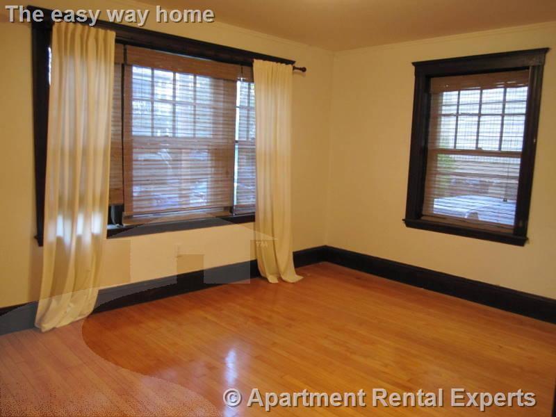 14 Centre St, Central Square