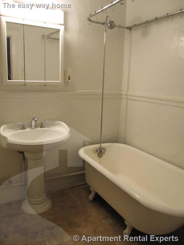 14 Centre St, Central Square