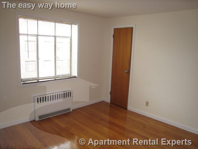 276 Massachusetts Ave, East Arlington