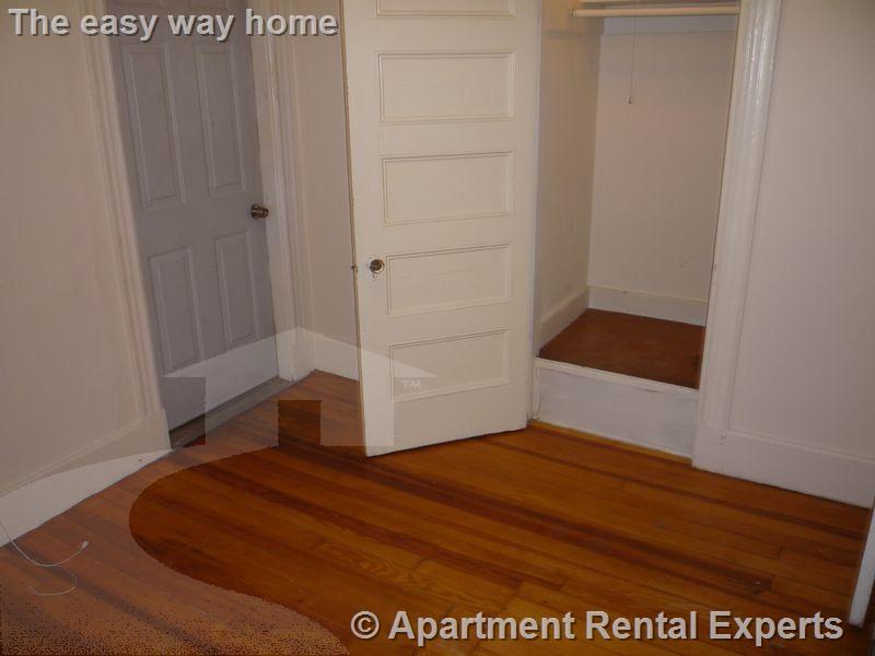 147 Willow Ave, Davis Square