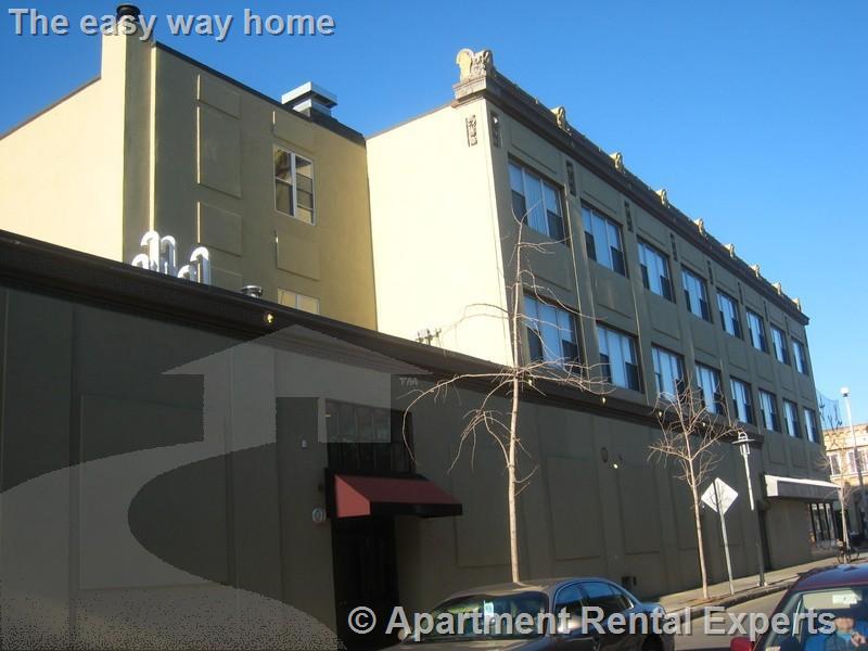 15 Pearl St, Central Square