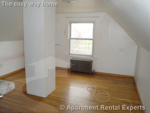 3 Harrison St, Ward Two