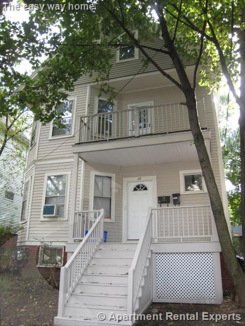 22 Spencer Ave, Davis Square