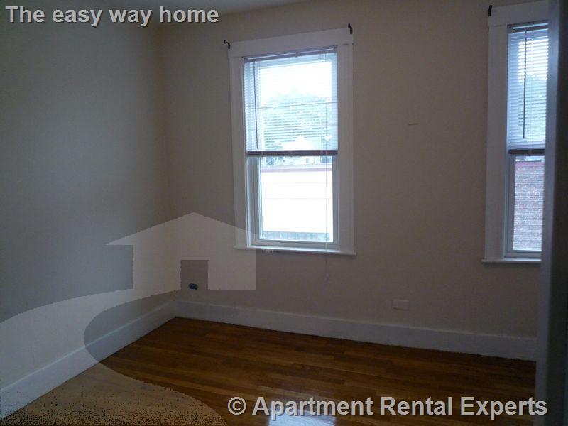 202 Elm St, Davis Square