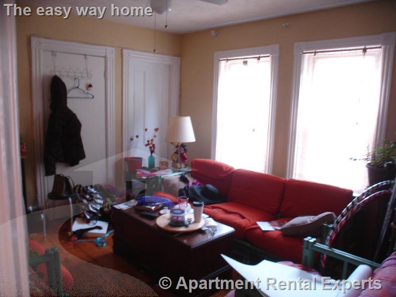 112 Woodstock St, Teele Square