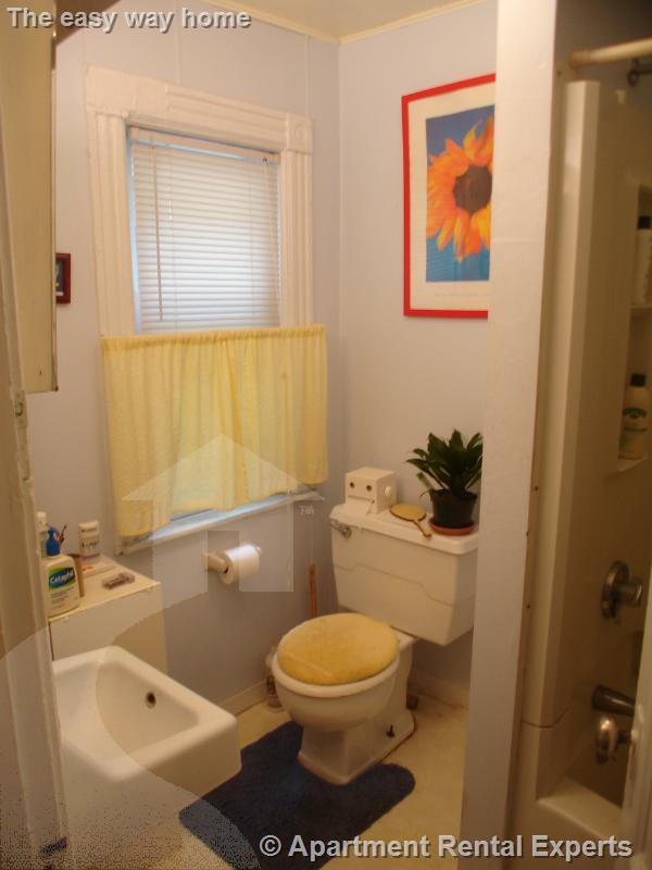 112 Woodstock St, Teele Square