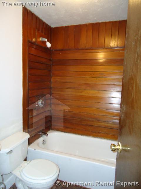 66 Pleasant St, Central Square