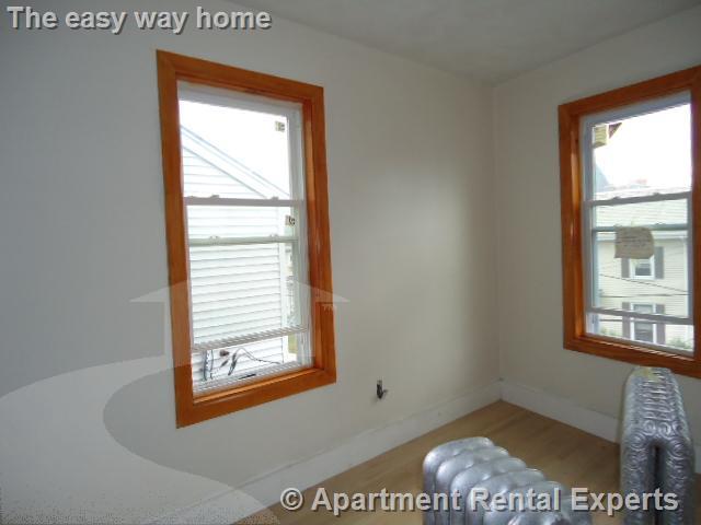 14-16 Clark St, Inman Square