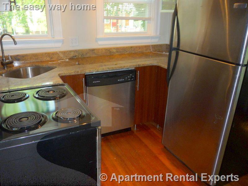 97 College Ave, Davis Square