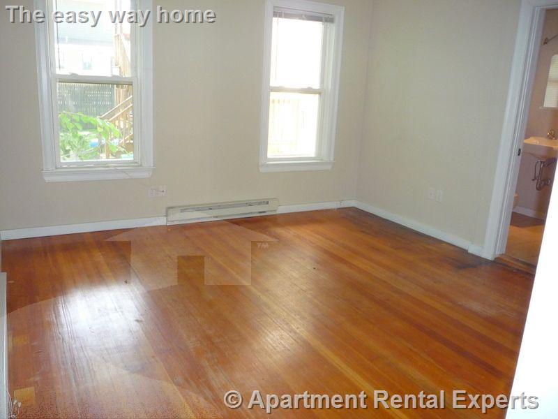 97 College Ave, Davis Square