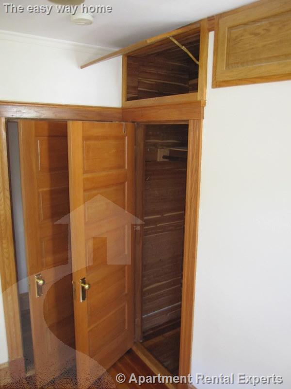 29 Essex St, Central Square