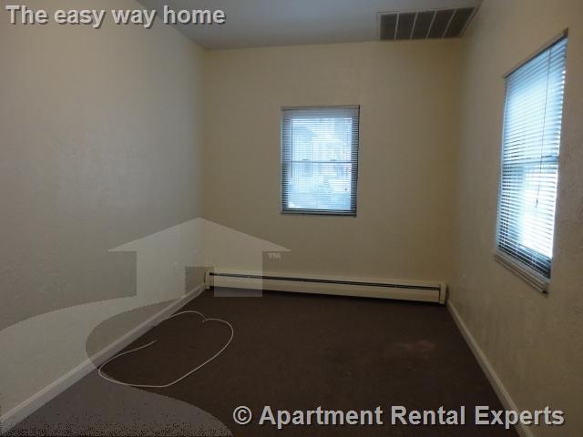 111 Walnut St, Winter Hill