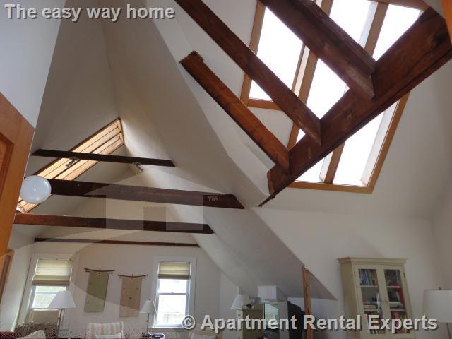 21 Royal Ave, Huron Village