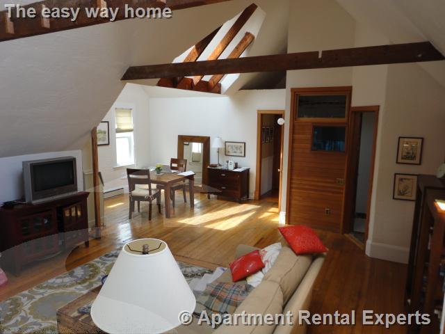 21 Royal Ave, Huron Village