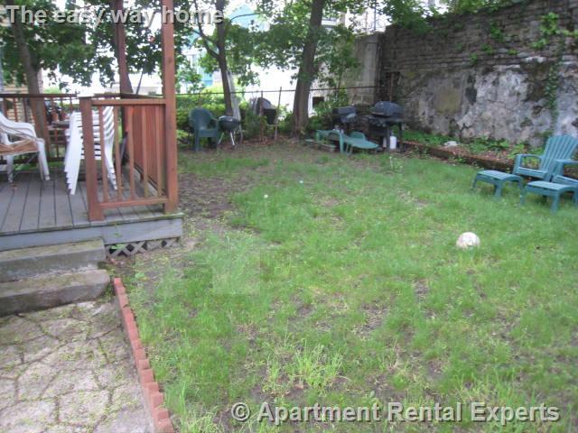 41 Whitman St, Davis Square