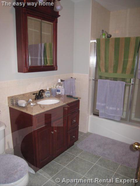 72 Powderhouse Blvd, Davis Square