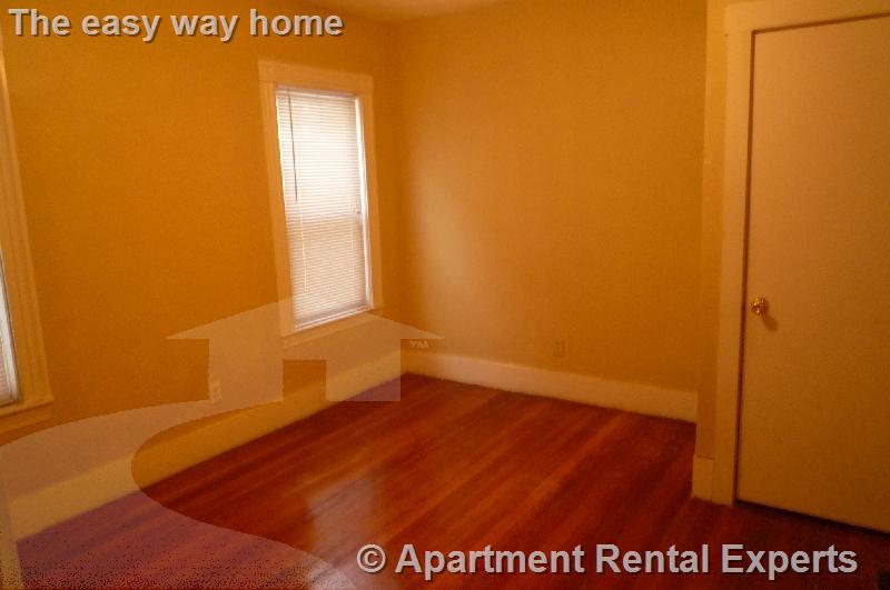 13 Waterhouse St, Teele Square