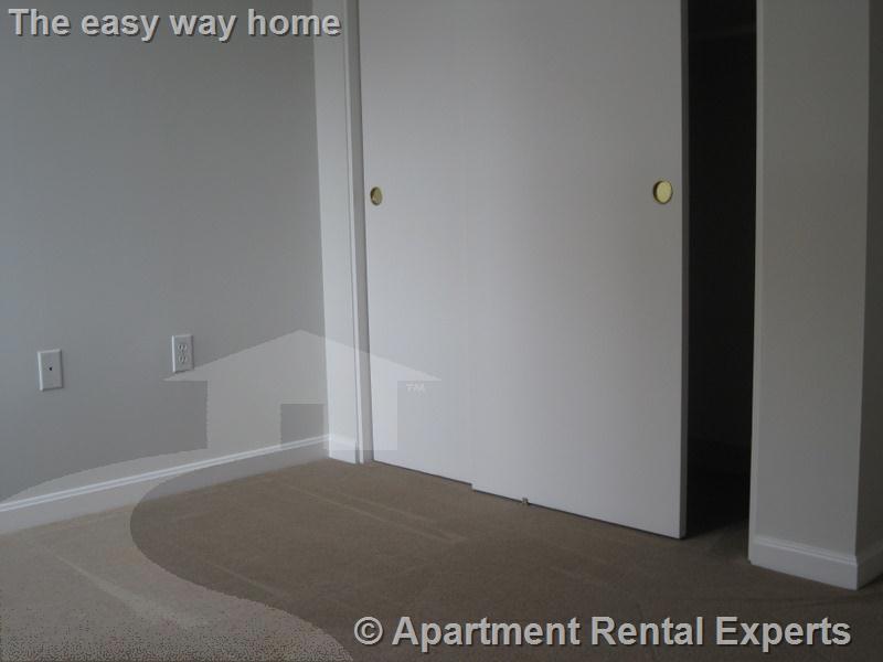 1008 Massachusetts Ave, Harvard Square