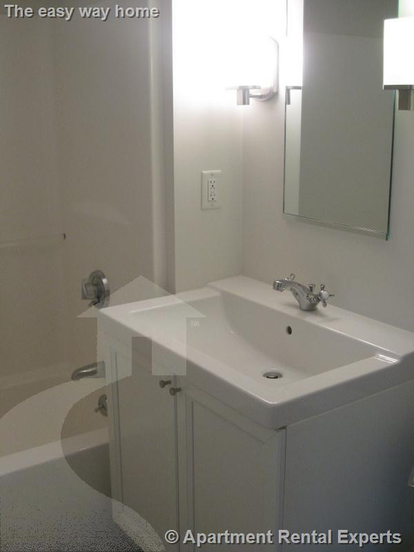 1008 Massachusetts Ave, Harvard Square