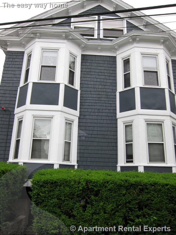 220 Banks St, Riverside