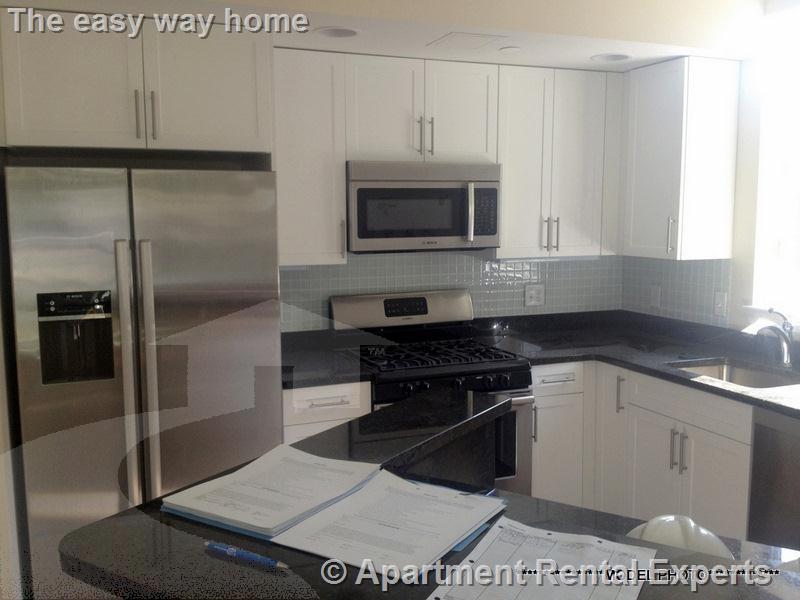 7 Cameron Ave, Davis Square