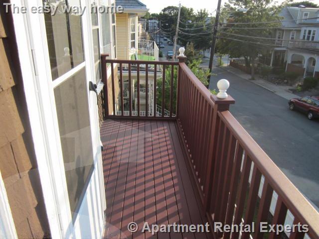 96 West Adams St, Teele Square